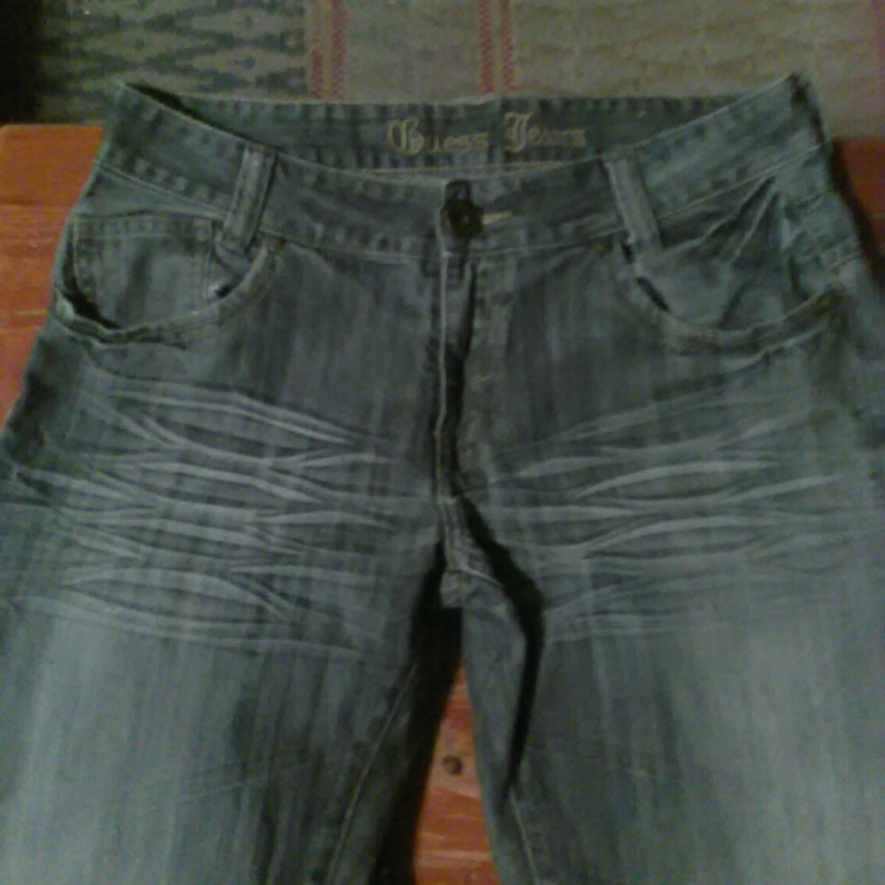 Guess jeans size 31